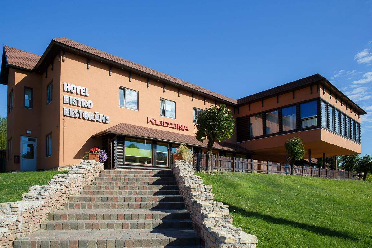 Hotel Klidzina Skriveri Екстериор снимка
