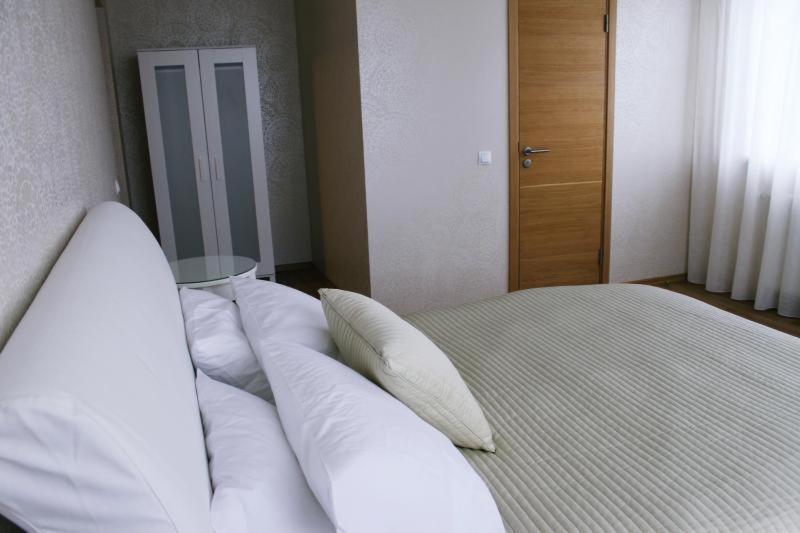 Hotel Klidzina Skriveri Екстериор снимка